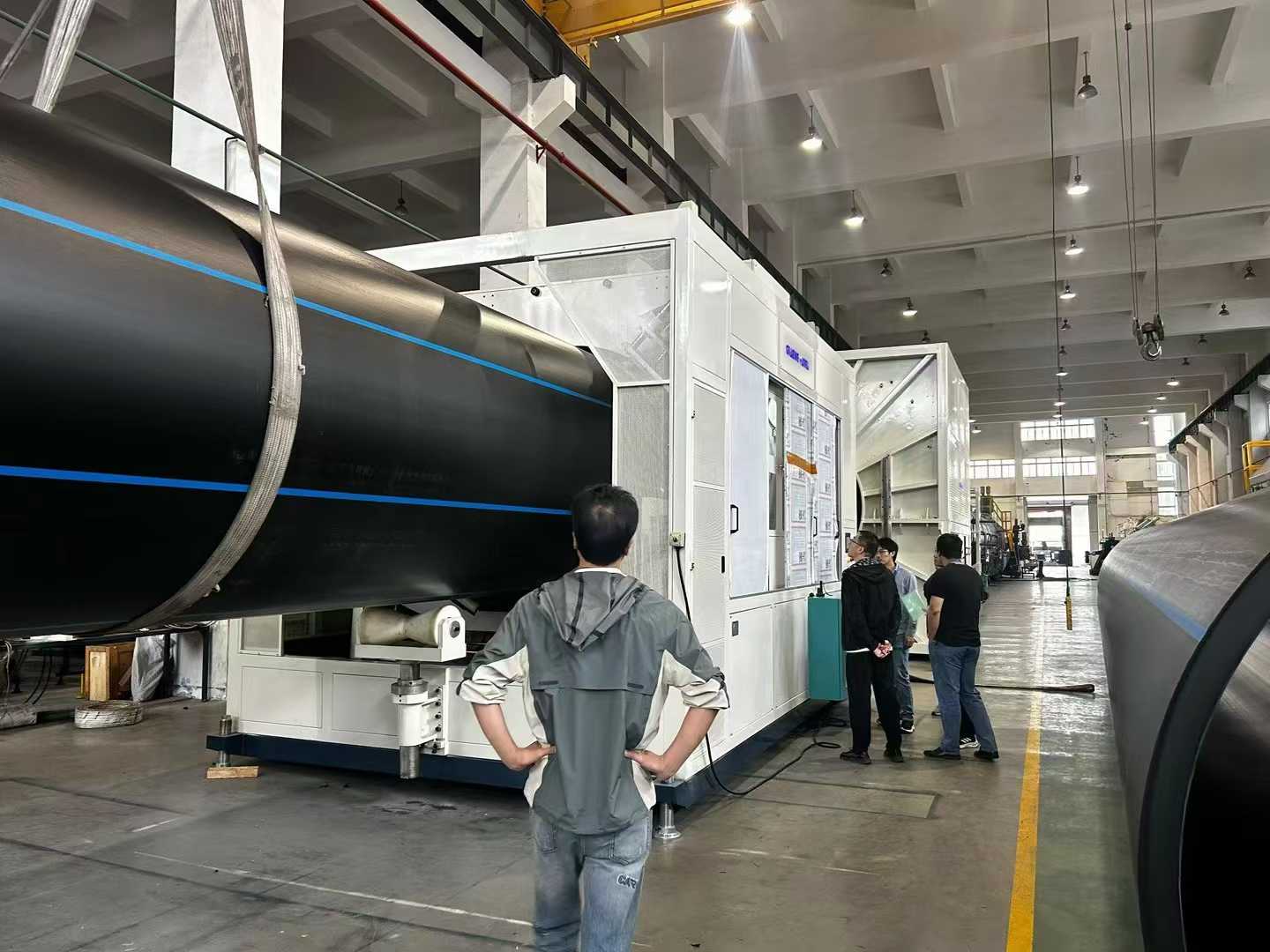 Kľúčové body pre počiatočné vybavenie a technológiu výroby PE rúr s veľkými priemermi nad 2000 mm