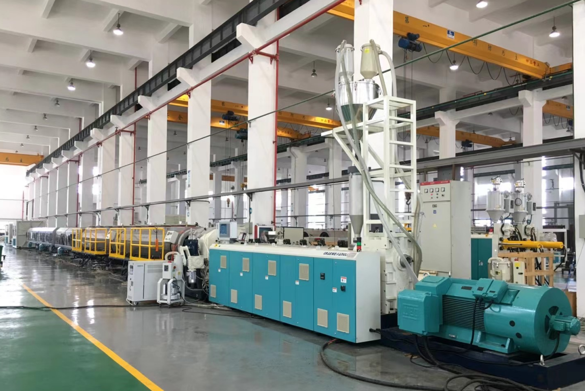 Popularizácia vedy o 9 odborných technických témach týkajúcich sa funkcií a konfigurácií extrudéra